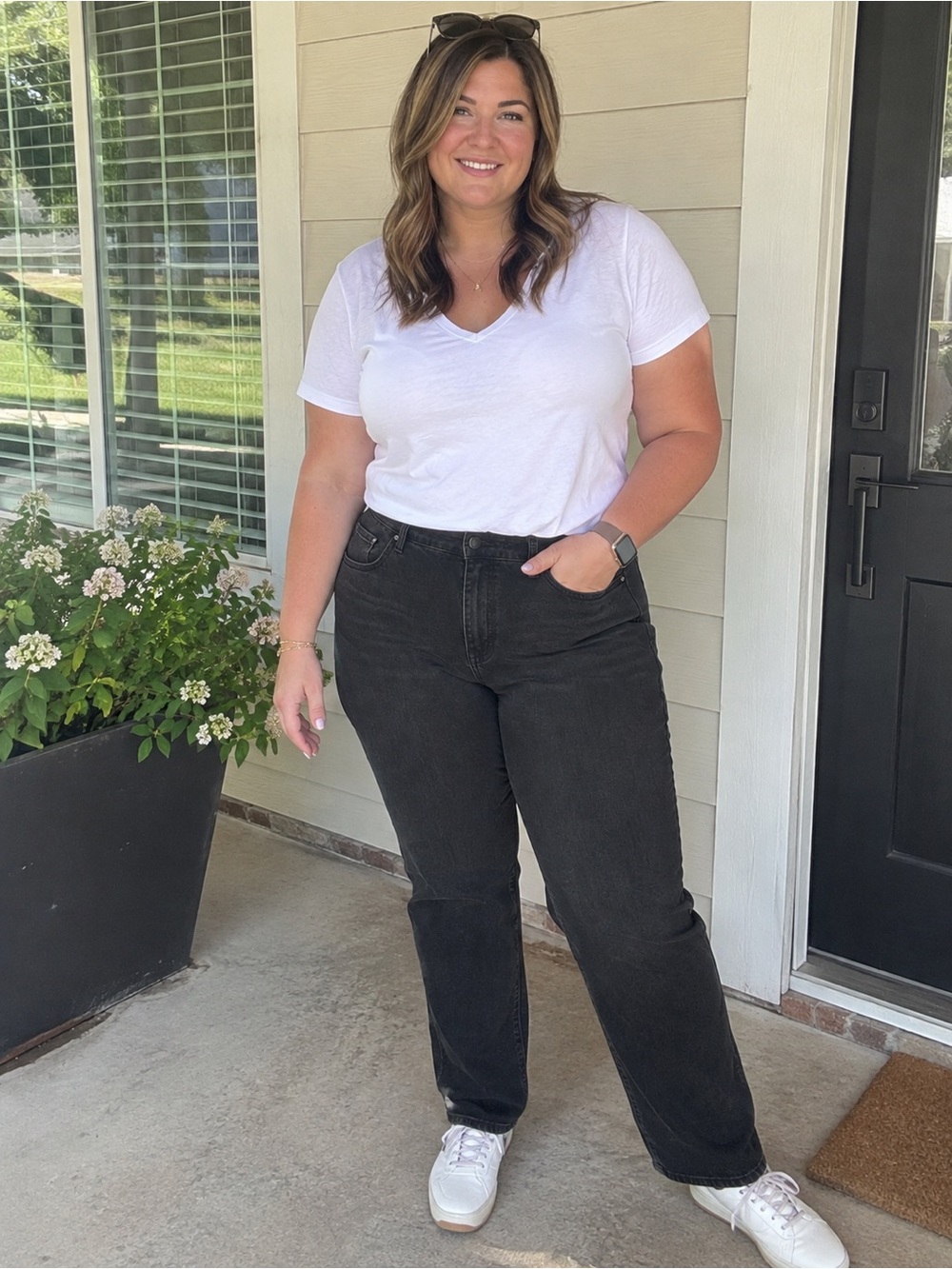 SIZE 18 Time and Tru® Women’s High Rise Black Straight Leg Denim Jeans